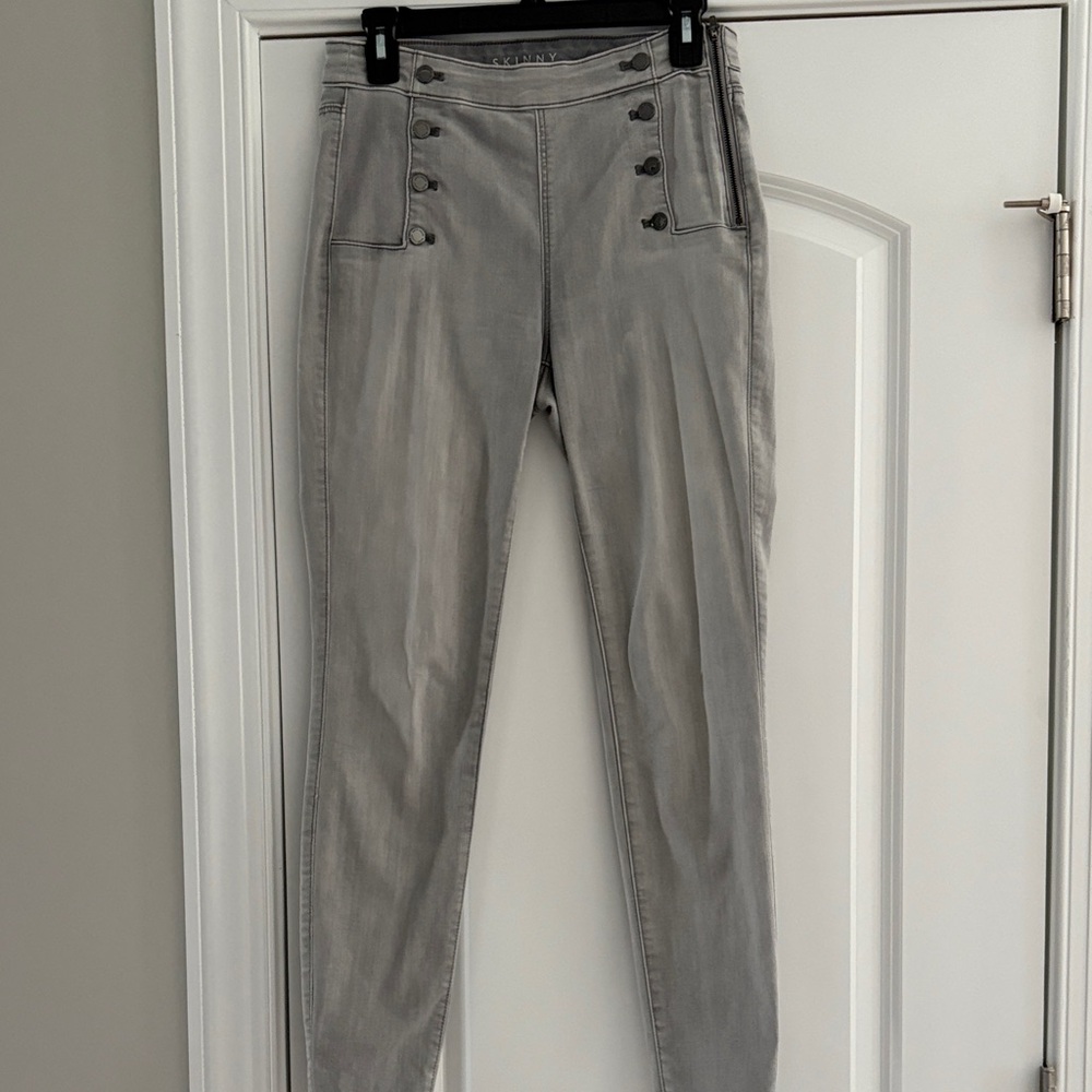 White House Black Market Gray Skinny Pants